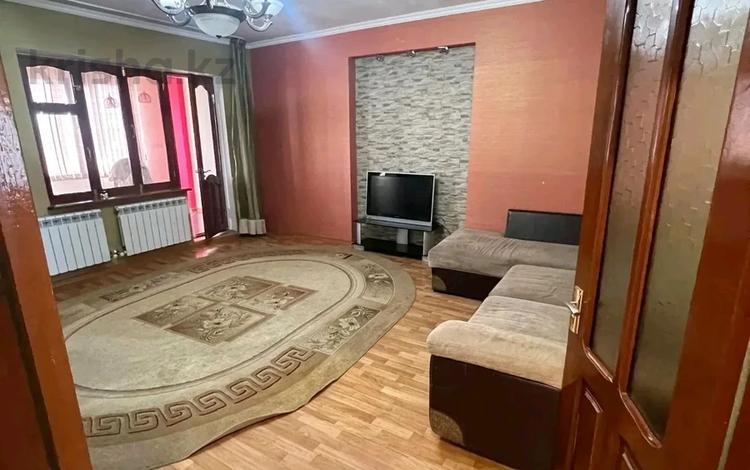 3-бөлмелі пәтер · 70 м² · 5/5 қабат, 12-й микрорайон, 12-й микрорайон, бағасы: 22 млн ₸ в Шымкенте, Енбекшинский р-н — фото 2