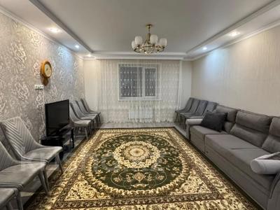 4-бөлмелі пәтер · 126.6 м² · 8/9 қабат, Алтын орда ш/а., Ораза Татеулы, бағасы: 45 млн ₸ в Актобе, мкр. Алтын орда