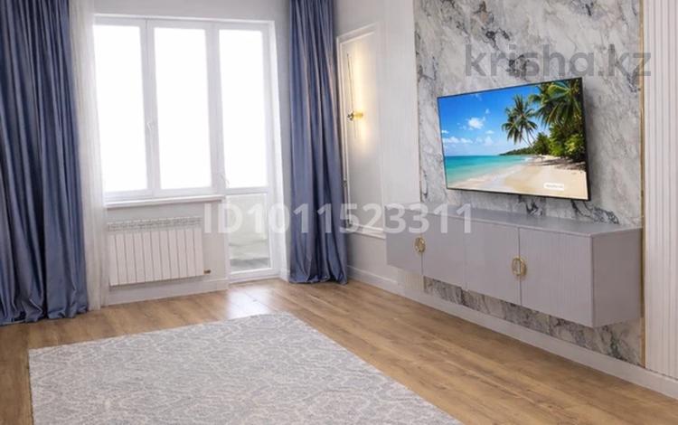 2-комнатная квартира · 80 м² · 3/17 этаж, Сыганак 6 — Күлтегін за 350 000 ₸ в Астане, Нура р-н — фото 2