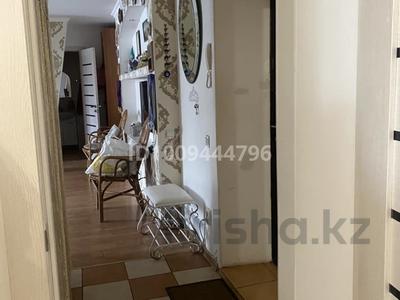 3-бөлмелі пәтер · 70 м² · 2/7 қабат, Бараева 12, бағасы: 300 000 ₸ в Астане, р-н Байконур
