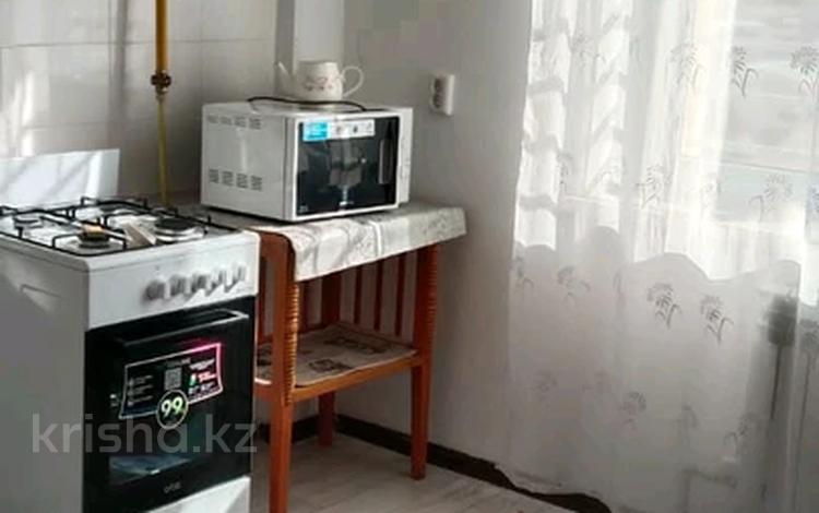 1-комнатная квартира · 45 м² · 1/9 этаж, мкр Туран-2 19 — Микрорайон Туран-2 за 110 000 ₸ в Шымкенте, Каратауский р-н — фото 2