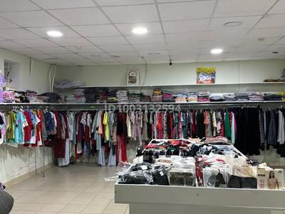 Магазины и бутики · 400 м² за 300 000 〒 в Актобе, мкр Болашак