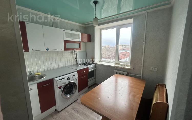 2-бөлмелі пәтер · 46 м² · 5/5 қабат, Назарбаева, бағасы: 155 000 ₸ в Талдыкоргане, мкр Жетысу — фото 2