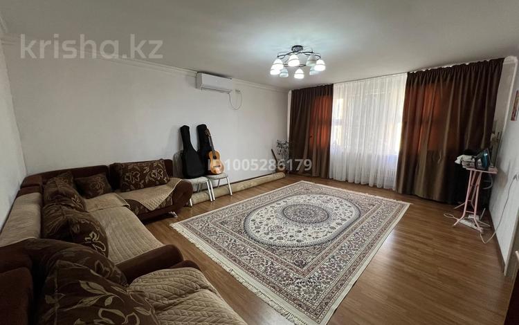 2-комнатная квартира · 70.2 м² · 5/5 этаж, 29-й мкр 26А за 16 млн ₸ в Актау — фото 2