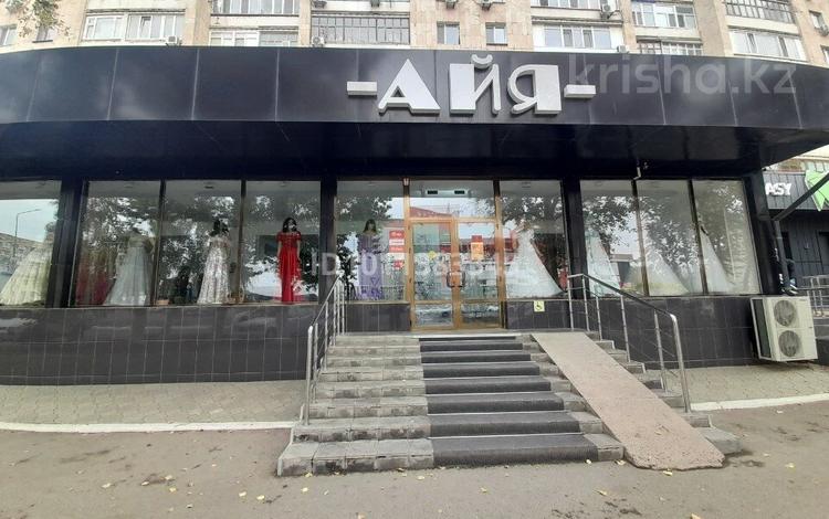 Магазины и бутики · 366.3 м² за 300 млн ₸ в Западно-Казахстанской обл. — фото 2
