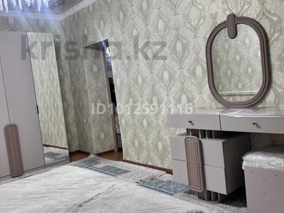 Отдельный дом · 8 комнат · 165 м² · 8 сот., 5 переулок Сыздыкова 60 — Залинией рядом арлан заправка конец абая за 32 млн ₸ в Таразе