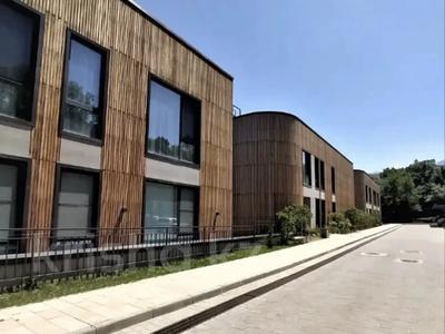 5-комнатная квартира · 511 м² · 1/3 этаж, Кербулакская за 280 млн ₸ в Алматы, Медеуский р-н