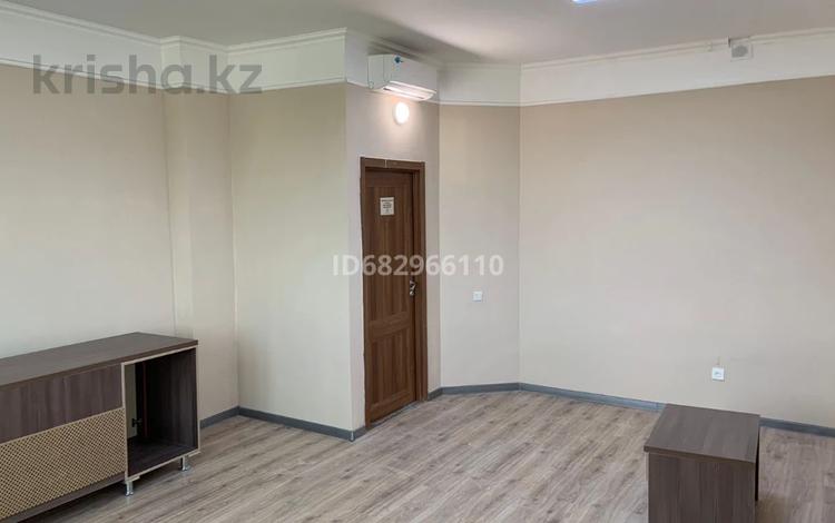 Офисы · 30 м² за 150 000 ₸ в Астане — фото 6