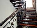 Отдельный дом · 6 комнат · 220 м², Тастанбекова 12 — Family village за 1 млн ₸ в Астане, Есильский р-н — фото 2