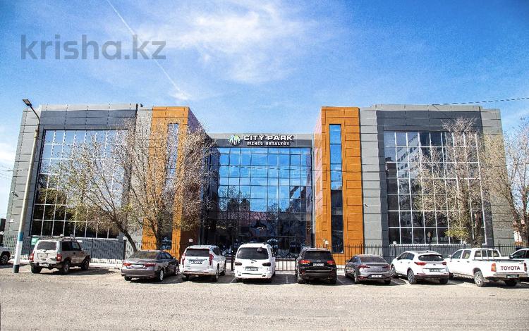 Офисы • 300 м² за 3.3 млн 〒 в Атырау — фото 2