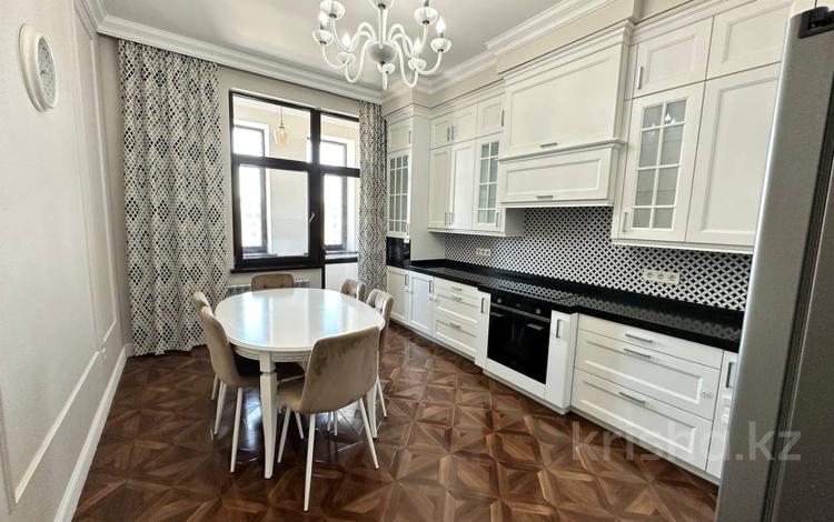 7-комнатная квартира · 389.5 м² · 7/7 этаж, Мангелик Ел 23/1 за 305 млн ₸ в Астане, Есильский р-н — фото 11