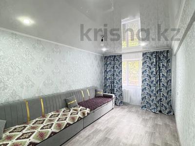 3-комнатная квартира · 64 м² · 1/5 этаж, Михаэлиса 9 за 21 млн ₸ в Усть-Каменогорске, Ульбинский