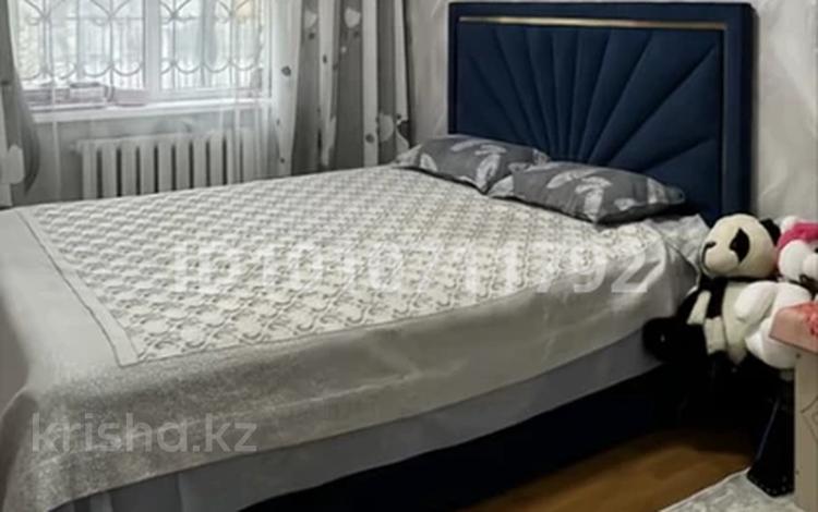 3-комнатная квартира · 69.4 м² · 1/5 этаж, мкр 8 273/1 — 21, 27 школа за 23 млн ₸ в Актобе — фото 2