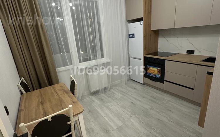 1-комнатная квартира · 42 м² · 11/14 этаж, мкр Уркер, Анет баба 6 за 280 000 ₸ в Астане, Нура р-н — фото 2