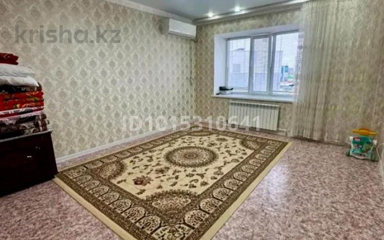 1-бөлмелі пәтер · 43 м² · 8/9 қабат, Нұр Ақтөбе 3мкр 10н, бағасы: 11 млн ₸ в Актобе, Нур Актобе — фото 2