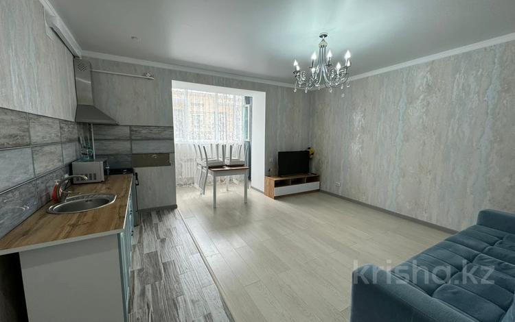 2-бөлмелі пәтер · 54 м² · 4/5 қабат, мкр. Алтын орда, Мустафы Шокая 23 б/ 4, бағасы: 18.5 млн ₸ в Актобе — фото 2