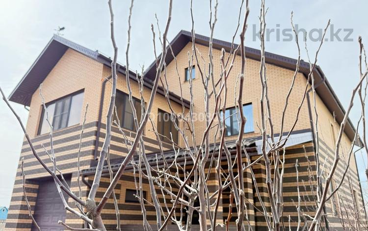 Отдельный дом · 7 комнат · 411 м² · 8 сот., Бр. Жубановых 220 — Обл. акимат за 120 млн 〒 в Актобе — фото 3