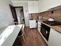 4-бөлмелі пәтер · 78.5 м² · 9/9 қабат, Строитель ш/а. 33, бағасы: ~ 20 млн ₸ в Уральске, мкр Строитель — фото 2