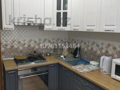2-бөлмелі пәтер · 52 м² · 5/6 қабат, Шалкар 9 — Областной филармонии, ж.д. вокзала, бағасы: 18 млн ₸ в Кокшетау