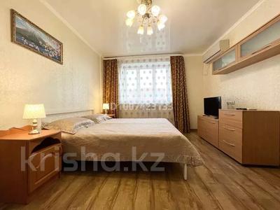 1-комнатная квартира · 35 м² · 3/5 этаж, Хиуаз доспановой 102/1 — Сити центр за 12 000 ₸ в Уральске, мкр Школьник