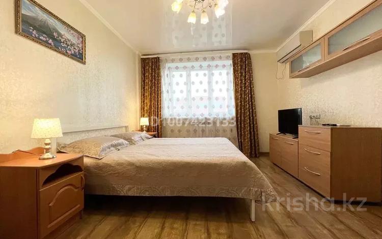 1-комнатная квартира · 35 м² · 3/5 этаж, Хиуаз доспановой 102/1 — Сити центр за 12 000 ₸ в Уральске, мкр Школьник — фото 16