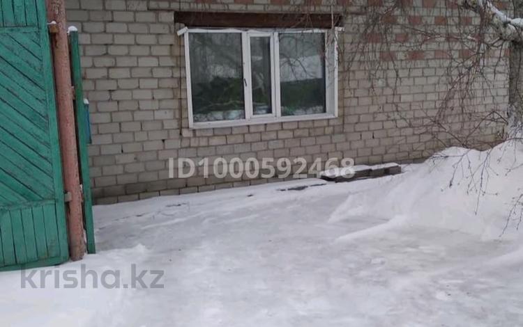 Часть дома · 4 комнаты · 90 м² · 7 сот., Киевская 12 за 10.2 млн 〒 в Семее — фото 2