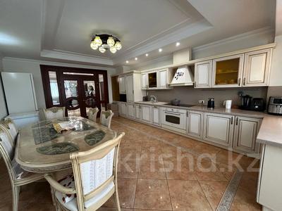 5-комнатная квартира · 228.5 м² · 4/12 этаж, мкр Самал-2 58 — Аль Фараби угол НАЗАРБАЕВА за 255 млн ₸ в Алматы, Медеуский р-н