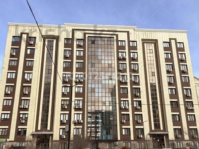 3-бөлмелі пәтер · 100 м² · 2/8 қабат, мкр Нурсая-3, Абулхаир хана 70, бағасы: 55 млн ₸ в Атырау