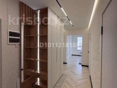 2-комнатная квартира · 61 м² · 2/9 этаж, Толеметова 106/3 за 200 000 〒 в Шымкенте, Абайский р-н