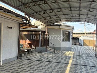 Отдельный дом · 6 комнат · 183.9 м² · 9.98 сот., Талканбаева 133/2 — Пересечение улиц Талканбаева - Аль-Фараби за 145 млн ₸ в Туркестане