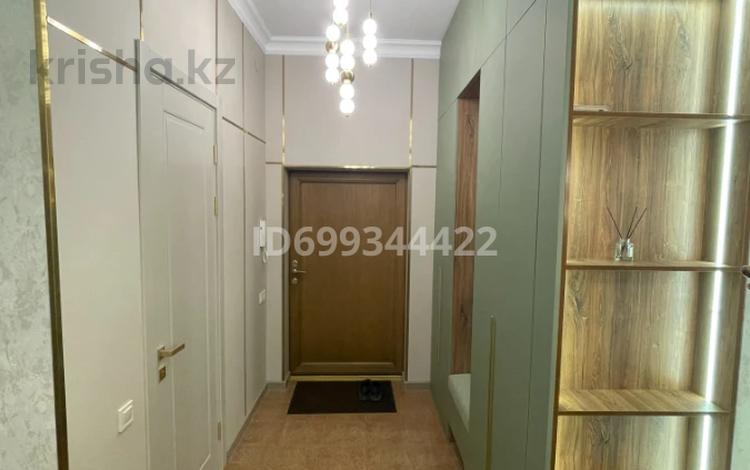 4-бөлмелі пәтер · 150 м² · 7/7 қабат, Кабанбай батыра 34/1 — Круглая Площадь, бағасы: 750 000 ₸ в Астане, Есильский р-н — фото 2