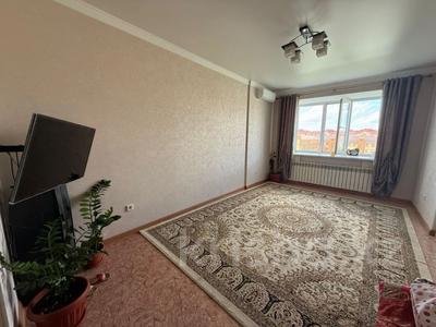 2-бөлмелі пәтер · 63 м² · 5/5 қабат, Алтын орда ш/а., бағасы: 24.5 млн ₸ в Актобе, мкр. Алтын орда