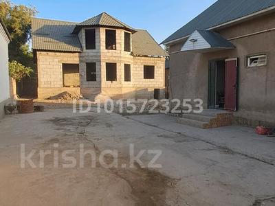 Отдельный дом · 4 комнаты · 200 м² · 8 сот., мкр Катынкопыр, Абылхан Кастаеев 152 — Темирлан тас жолы за 35 млн ₸ в Шымкенте, Абайский р-н