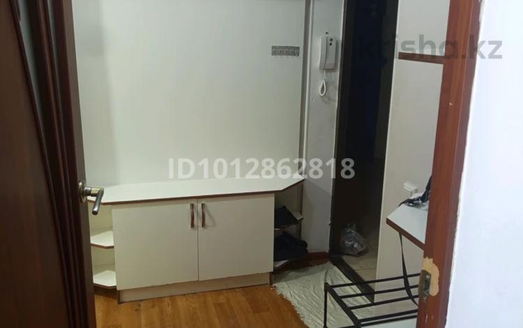 1-комнатная квартира · 43 м² · 7/9 этаж, Микрорайон Алтын Ауыл 17 за 130 000 ₸ в Каскелене — фото 2