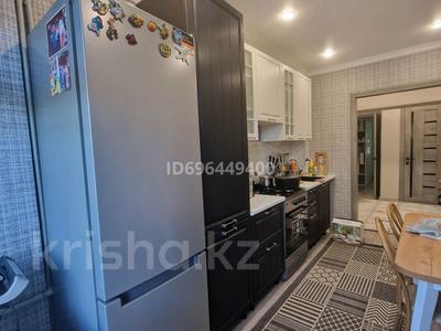 3-комнатная квартира · 59 м² · 2/4 этаж, 12 за 21 млн 〒 в 