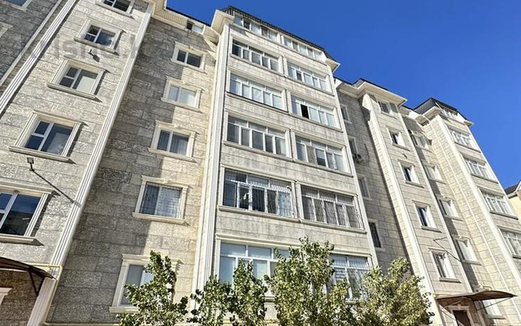 1-бөлмелі пәтер · 43 м² · 1/6 қабат, 35-мкр 24, бағасы: 10 млн ₸ в Актау — фото 2