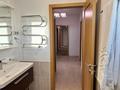 4-бөлмелі пәтер · 136.8 м² · 8/8 қабат, мкр Ак Шагала, Акберен 4/2, бағасы: 52 млн ₸ в Атырау — фото 29