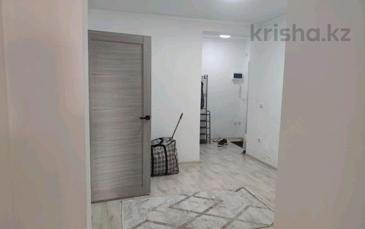 1-бөлмелі пәтер · 59 м² · 2/12 қабат, 4-й микрорайон 62, бағасы: 180 000 ₸ в Конаеве — фото 2