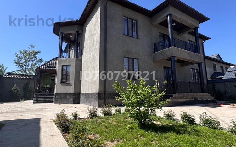 Отдельный дом · 7 комнат · 370 м² · 9 сот., 193-й квартал, 193-й квартал 1915 — Мкр Шапагат -2, ул Аксай за 170 млн 〒 в Шымкенте, Енбекшинский р-н — фото 32