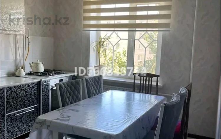 3-комнатная квартира · 70 м² · 4/9 этаж, мкр Жилгородок, М.Тынышбаева 49 за 23.5 млн ₸ в Актобе — фото 7