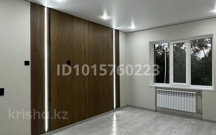 1-комнатная квартира · 36 м² · 4/5 этаж, мкр Аса 16 — Жібек жолы за 11.5 млн ₸ в Таразе — фото 2