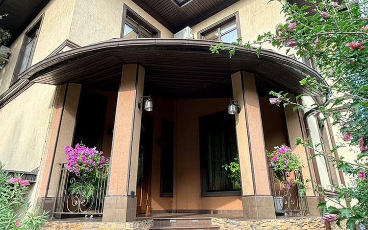 Жеке үй · 6 бөлме · 380 м² · 7 жүзд., Кармысова, бағасы: 350 млн ₸ в Алматы, Медеуский р-н — фото 2