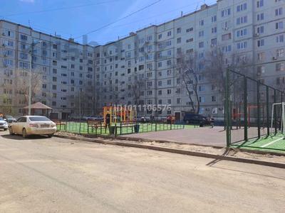 2-бөлмелі пәтер · 65 м² · 4/10 қабат, мкр 12 — бокенбай-батыра и аль-фараби, бағасы: 25 млн ₸ в Актобе
