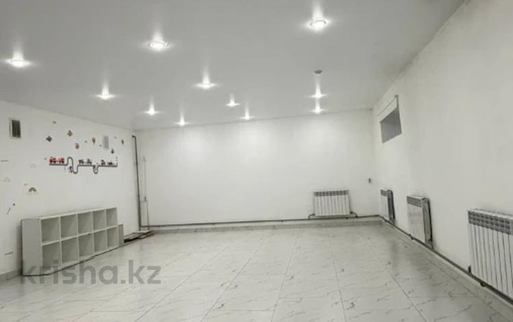 Свободное назначение, офисы, магазины и бутики, салоны красоты · 52 м² за 14 млн ₸ в Астане, Нура р-н — фото 10