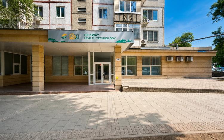Еркін, кеңселер, дүкендер мен бутиктер, сұлулық салондары, медорталықтар мен дәріханалар, білім орталықтары, кабинеттер және жұмыс орындары, студиялар · 500 м², бағасы: 3.5 млн ₸ в Алматы, Алмалинский р-н — фото 51