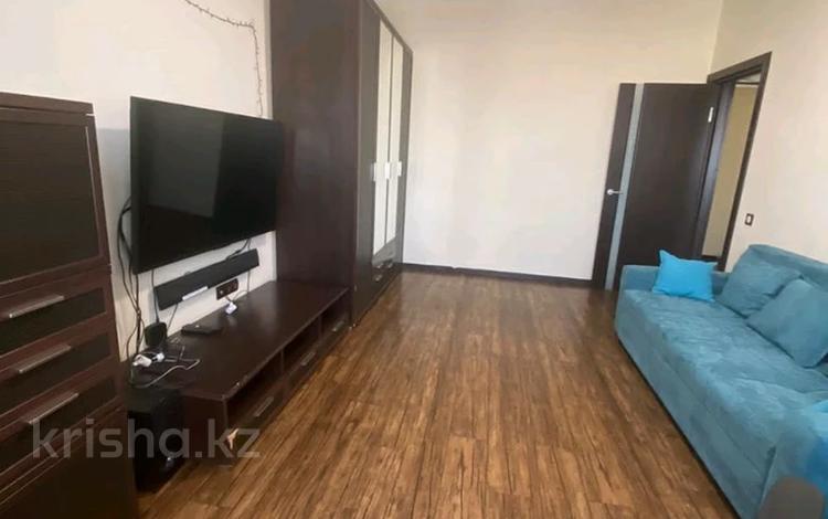 3-комнатная квартира · 73 м² · 9/9 этаж, мкр Аксай-4 79 за 45.9 млн ₸ в Алматы, Ауэзовский р-н — фото 2