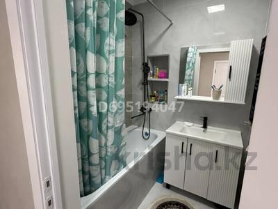 3-бөлмелі пәтер · 90 м² · 5/12 қабат, Жаңа қала 11 улица — Білім Иновация Лицей қасында. Мұз Сарайына қарама-қарсы., бағасы: 220 000 ₸ в Туркестане