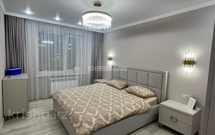 3-комнатная квартира · 82.8 м² · 2/9 этаж, Самал 72/1 за 46 млн ₸ в Уральске — фото 2