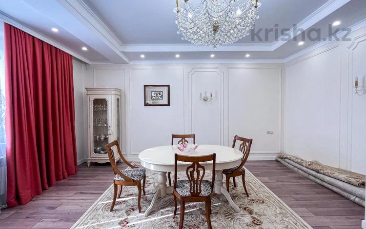3-бөлмелі пәтер · 119 м² · 2/6 қабат, Талдыкорган. мкр Каратал 111, бағасы: 63 млн ₸ — фото 2
