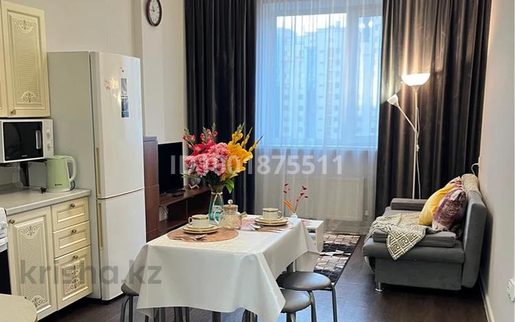 1-бөлмелі пәтер · 50 м² · 10/20 қабат, Туркестан 10, бағасы: 15 000 ₸ в Астане, Есильский р-н — фото 7